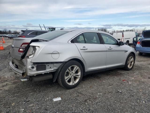 2016 Ford Taurus SEL