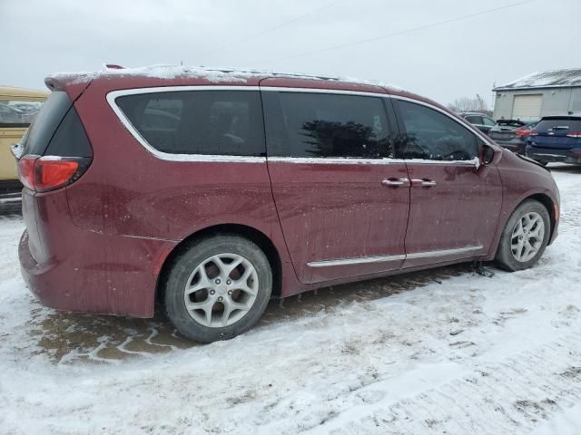 2017 Chrysler Pacifica Touring L Plus