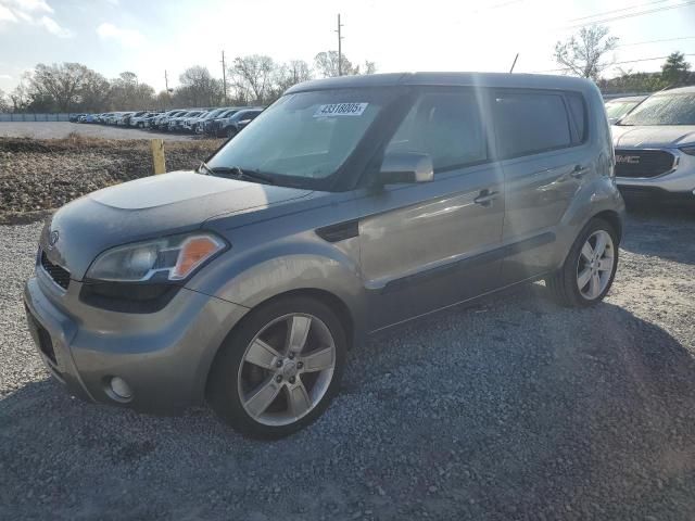 2011 KIA Soul +