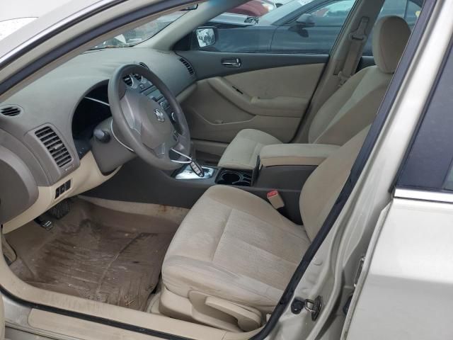 2010 Nissan Altima Base