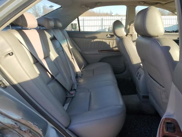 2005 Toyota Camry LE