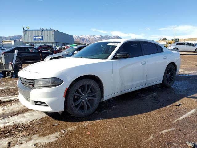 2016 Dodge Charger SE