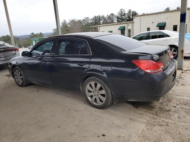 2005 Toyota Avalon XL