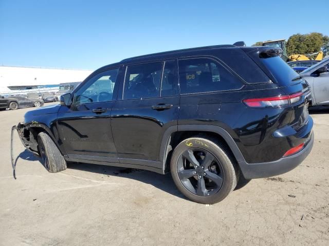 2023 Jeep Grand Cherokee Laredo