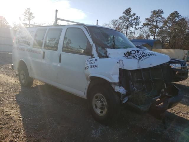 2015 Chevrolet Express G2500