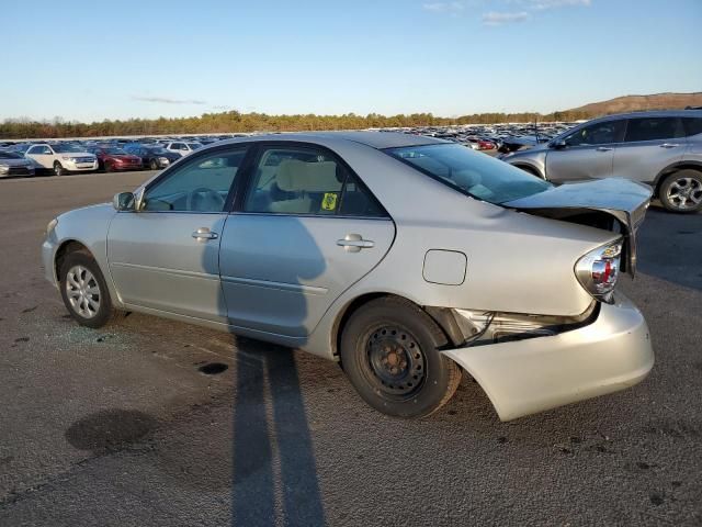 2005 Toyota Camry LE