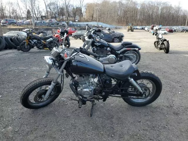 2006 Suzuki GZ250