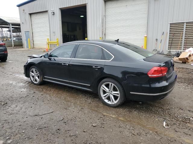 2012 Volkswagen Passat SEL