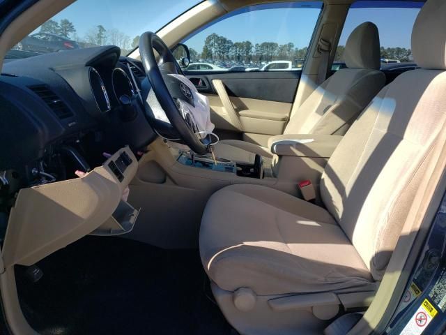 2013 Toyota Highlander Base