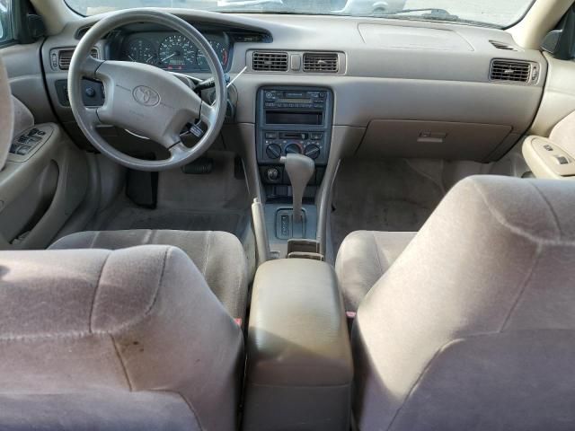 1998 Toyota Camry LE