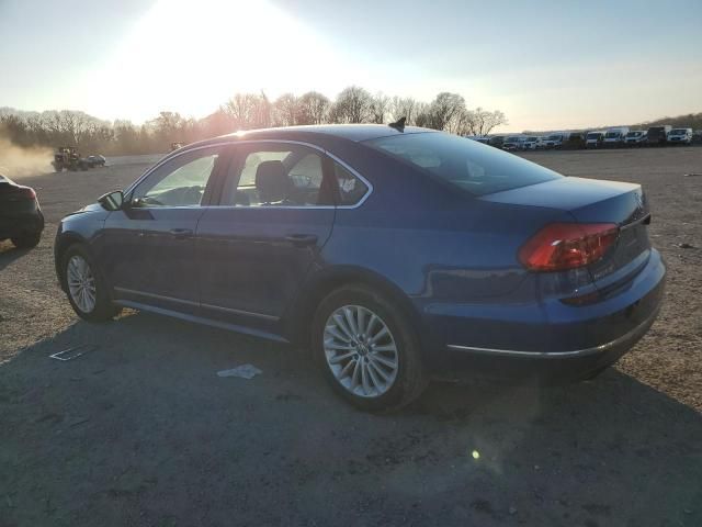 2016 Volkswagen Passat SE