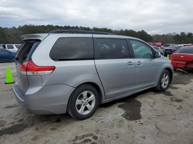 2012 Toyota Sienna LE