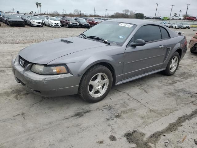 2003 Ford Mustang