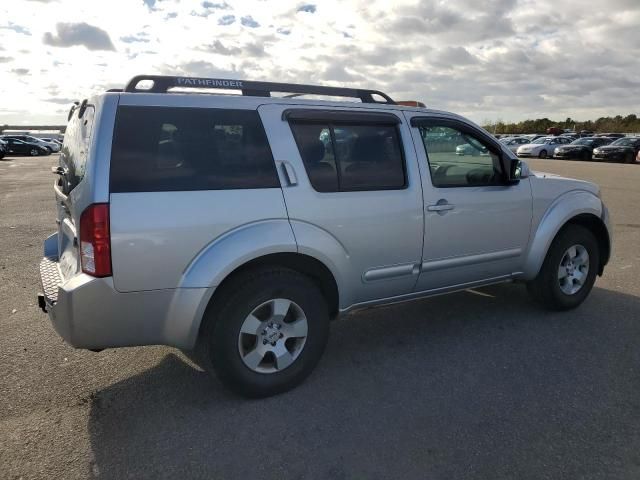 2007 Nissan Pathfinder LE