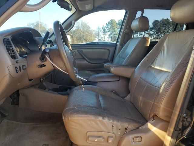 2004 Toyota Sequoia SR5