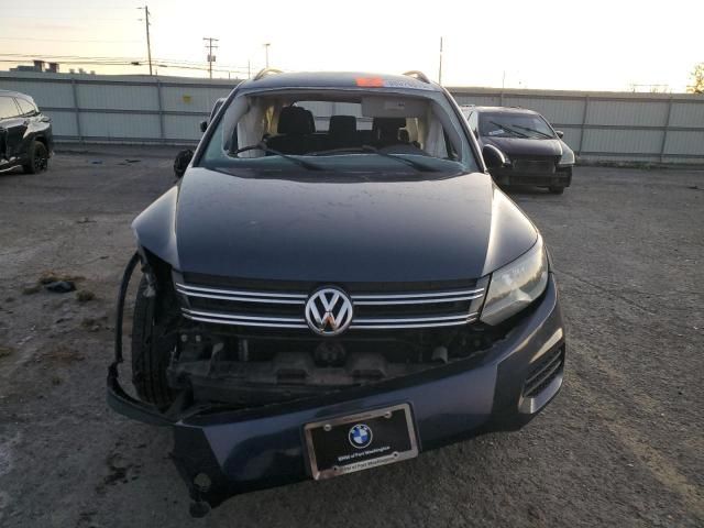 2015 Volkswagen Tiguan S