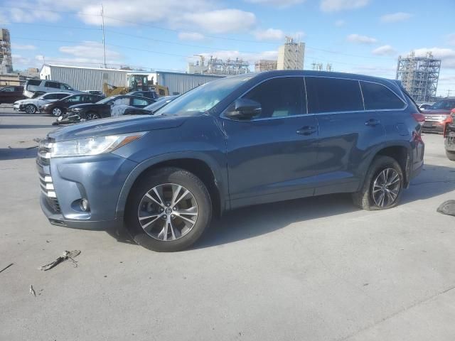 2018 Toyota Highlander LE