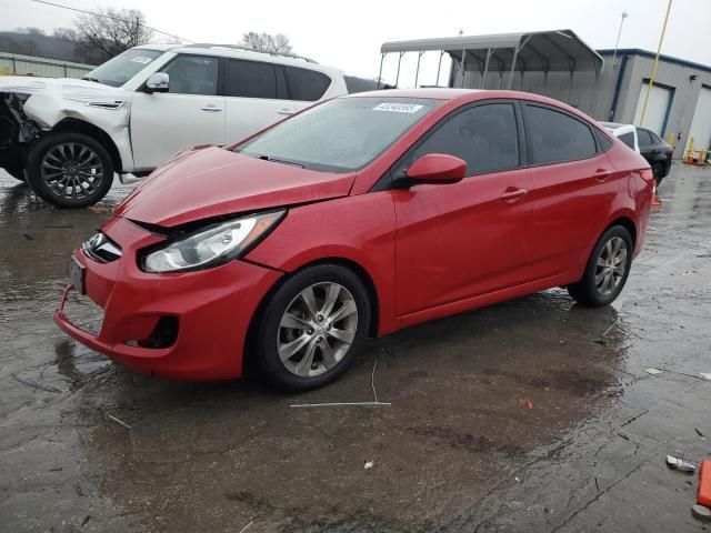 2012 Hyundai Accent GLS