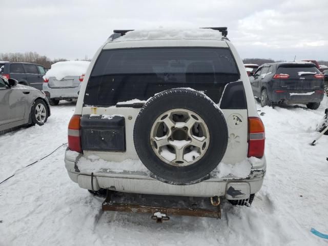 2001 Chevrolet Tracker LT