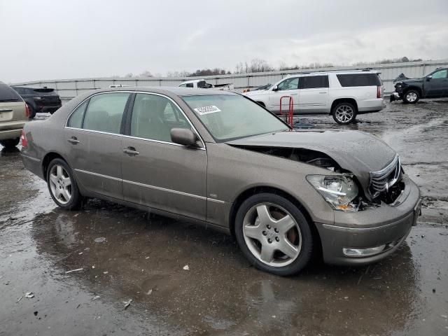 2004 Lexus LS 430