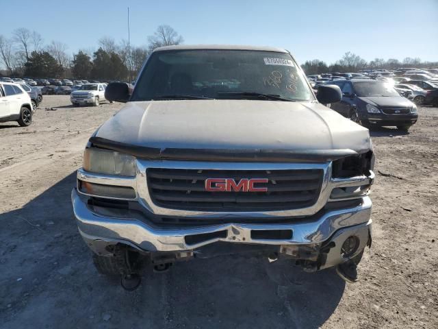 2004 GMC Sierra K2500 Heavy Duty