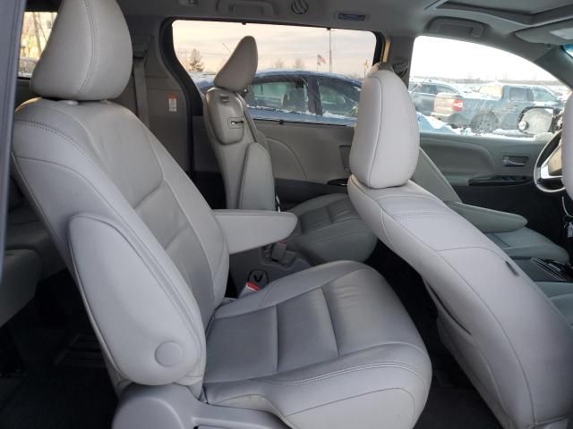 2015 Toyota Sienna XLE