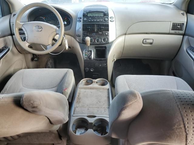 2006 Toyota Sienna CE