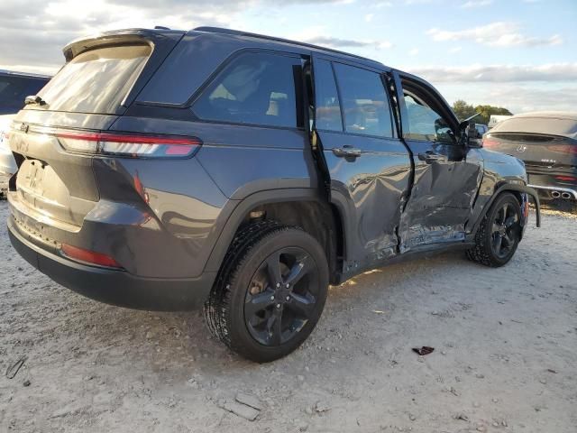 2024 Jeep Grand Cherokee Laredo