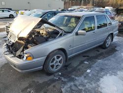 Salvage cars for sale from Copart Exeter, RI: 1999 Volvo S70