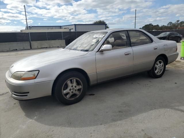 1995 Lexus ES 300