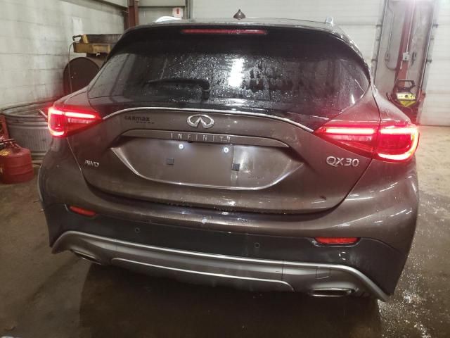 2017 Infiniti QX30 Base