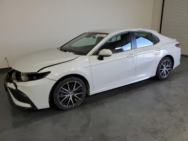 2023 Toyota Camry SE Night Shade