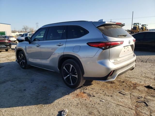 2022 Toyota Highlander XSE