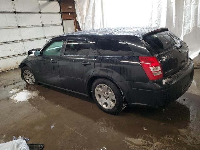 2005 Dodge Magnum SE