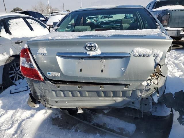 2004 Toyota Camry LE