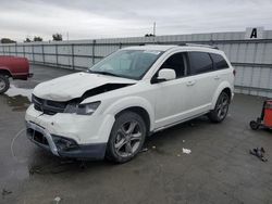 Carros salvage sin ofertas aún a la venta en subasta: 2017 Dodge Journey Crossroad