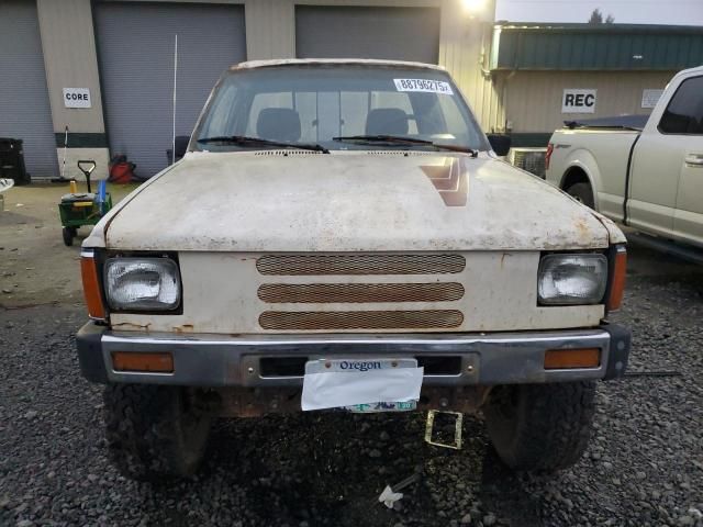 1986 Toyota Pickup Xtracab RN66 SR5