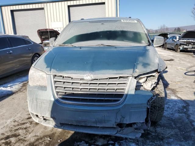 2010 Chrysler Town & Country Touring Plus