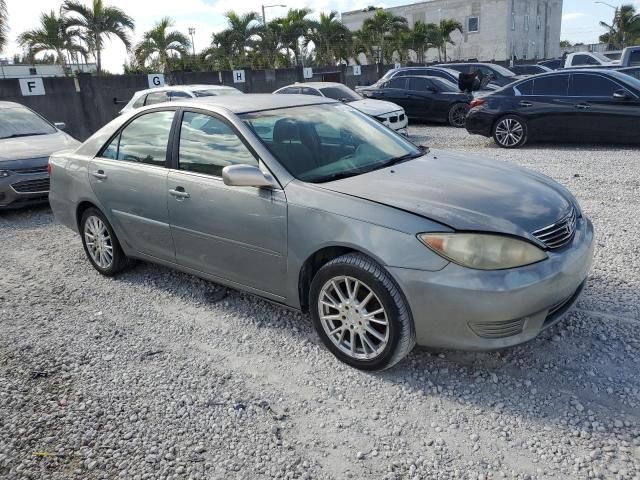 2005 Toyota Camry LE