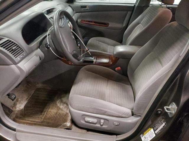 2005 Toyota Camry LE