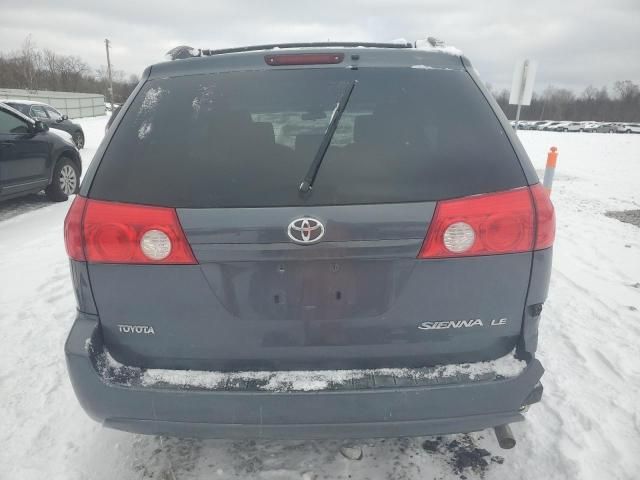 2009 Toyota Sienna CE