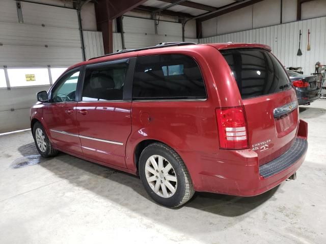 2009 Chrysler Town & Country Touring