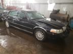 2005 Lincoln Town Car Signature Limited