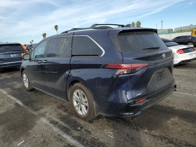 2021 Toyota Sienna XSE