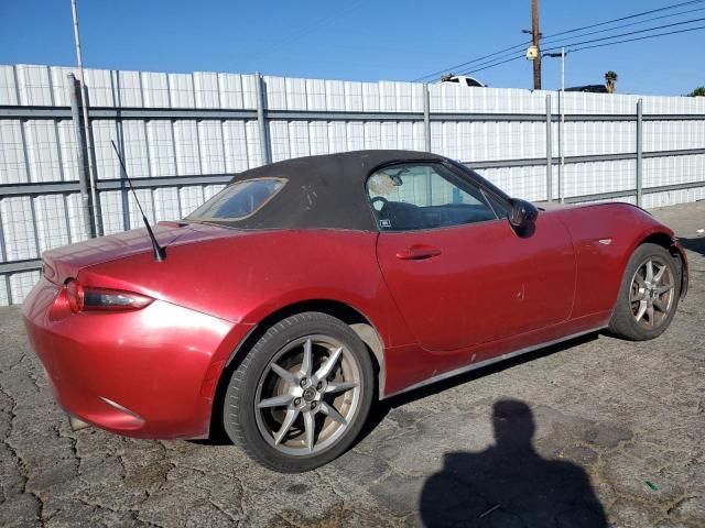 2017 Mazda MX-5 Miata Sport