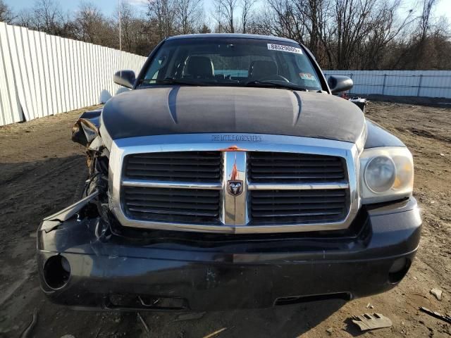 2005 Dodge Dakota Quad SLT