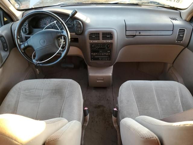 1995 Nissan Quest XE