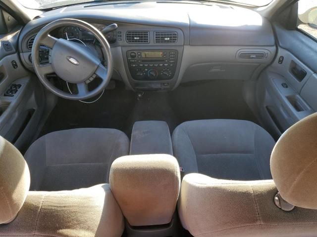 2006 Ford Taurus SE