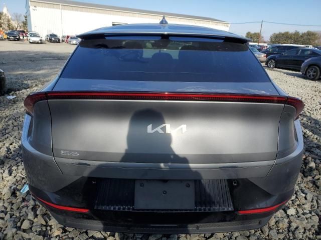 2022 KIA EV6 Light