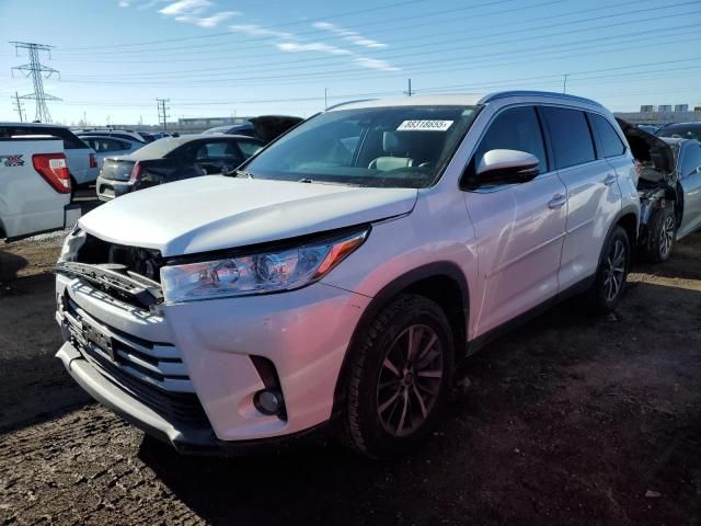 2019 Toyota Highlander SE